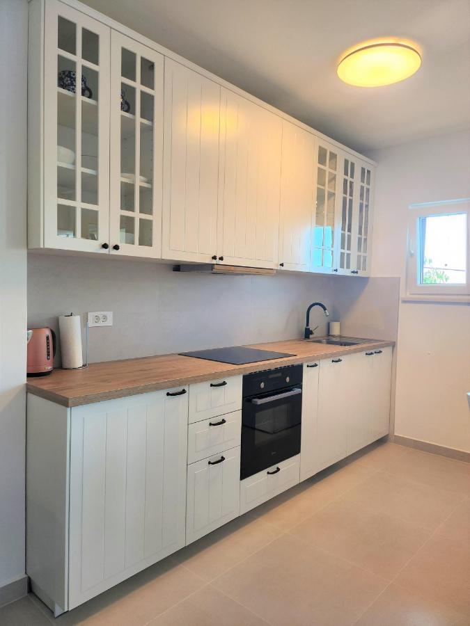 Apartment Big Blue 마슬레니차 외부 사진